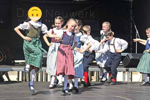 Thüringer Folklore Ensemble Erfurt zum 19. Familienfrühlingsfest - Citadelle Erfurt - Petersberg