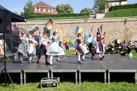 Thüringer Folklore Ensemble Erfurt zum 19. Familienfrühlingsfest - Citadelle Erfurt - Petersberg