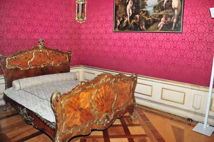 Bett im Barockschloss Heidecksburg Rudolstadt