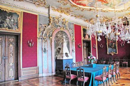 Roter Saal im Barockschloss Heidecksburg